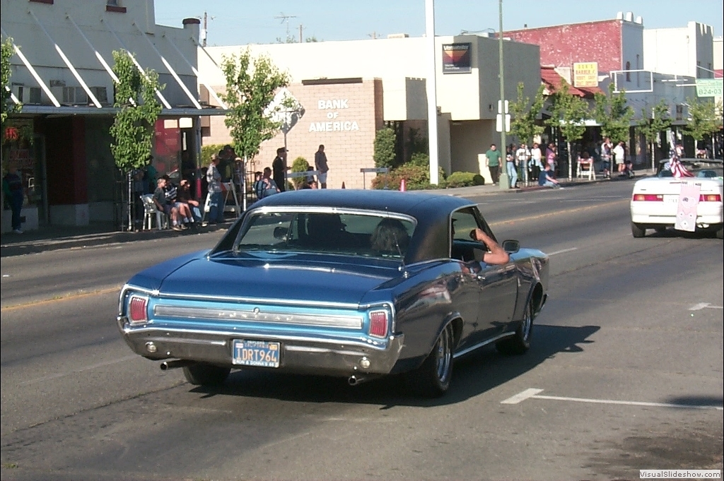 P0000989